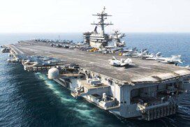 Irán: Estados Unidos envía un tercer grupo de ataque de portaviones y soldados de infantería de Marina Portaviones Theodore Roosevelt